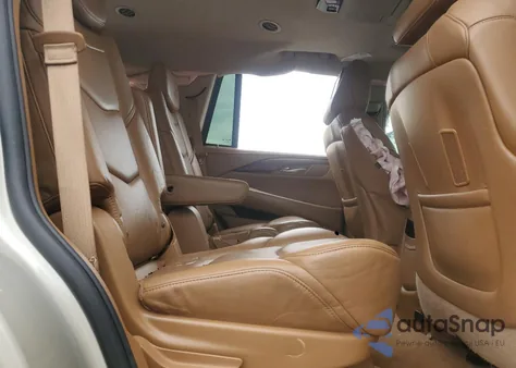 2016 Cadillac Escalade Platinum z USA, uszkodzony, nr VIN 1GYS4DKJ7GR112966